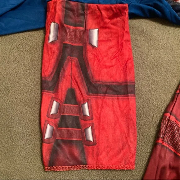 NWOT Captain America Avengers Costume Classic Muscle Child Halloween Size L - Picture 10 of 13